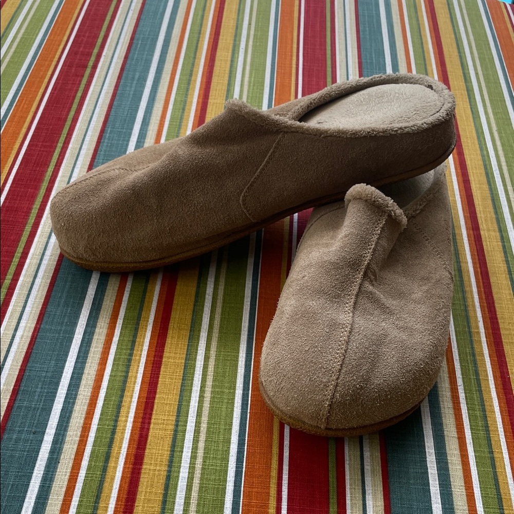 Brookstone Brown Men's Loafers/Slippers